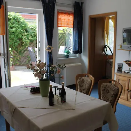 Holiday home Spacious Bungalow In Near Sea Beach Kuehlungsborn